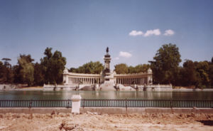 Park Retiro: pomnik Alfonsa XII