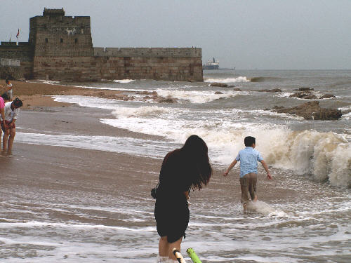 Shanhaiguan: Mur ChiĹski i Morze ĹťĂłĹte